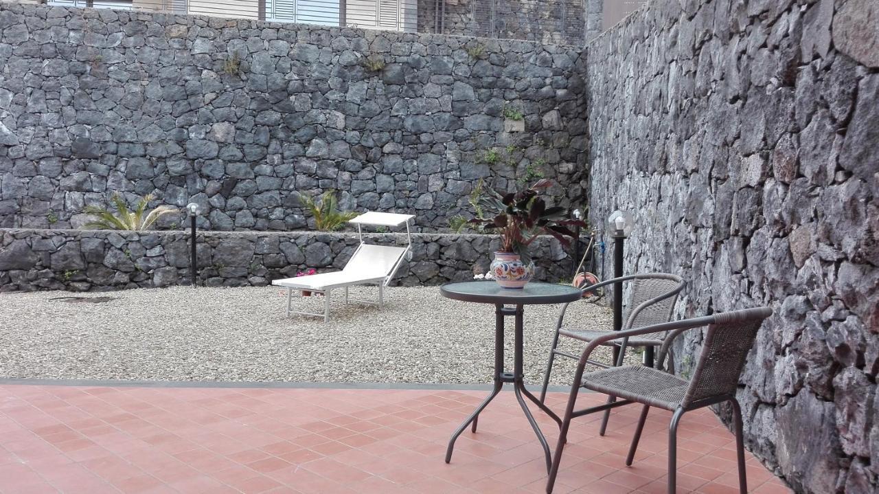 Villa Leonardi ザッフェラーナ・エトネーア エクステリア 写真